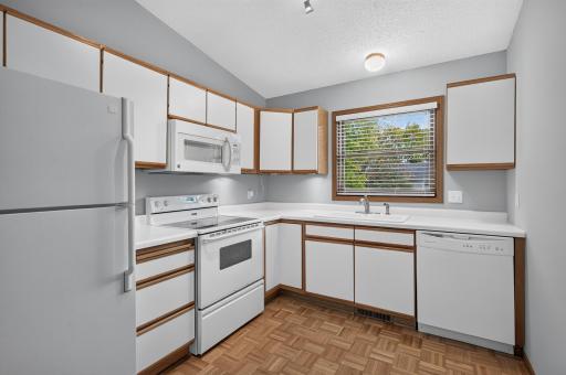 7359 Bren Lane, Eden Prairie, MN 55346