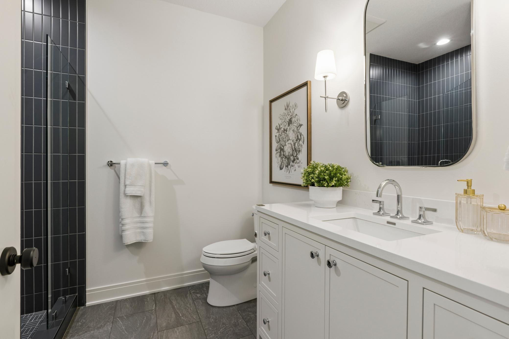 Creative Homes - 5720 57th St N - 052.jpg