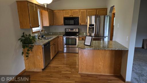 8001 Jeffery Avenue S, Cottage Grove, MN 55016