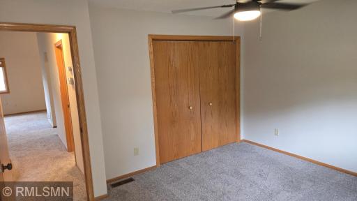 8001 Jeffery Avenue S, Cottage Grove, MN 55016