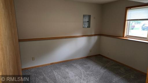 8001 Jeffery Avenue S, Cottage Grove, MN 55016