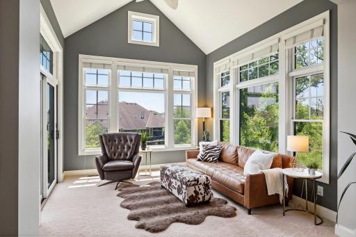 15489 Legacy Oaks Trail, Wayzata, MN 55391