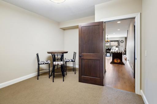 15489 Legacy Oaks Trail, Wayzata, MN 55391