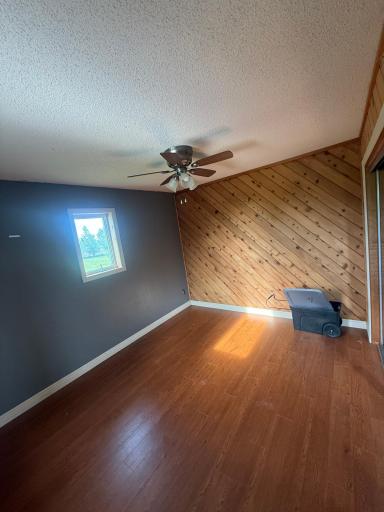 47792 280th Street, Brooten, MN 56316
