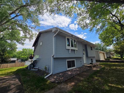 13040 Valley Forge Lane N, Champlin, MN 55316