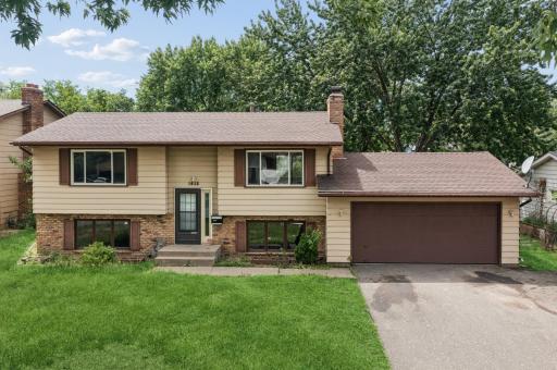 1613 Lyn Curve Avenue N, Minneapolis, MN 55411