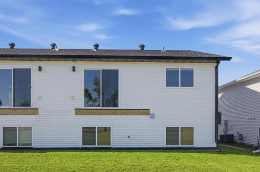 69 Cedar Drive, Mapleton, ND 58059