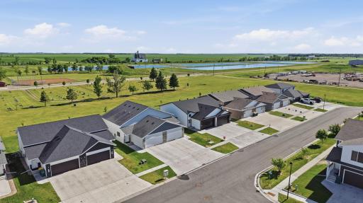 69 Cedar Drive, Mapleton, ND 58059