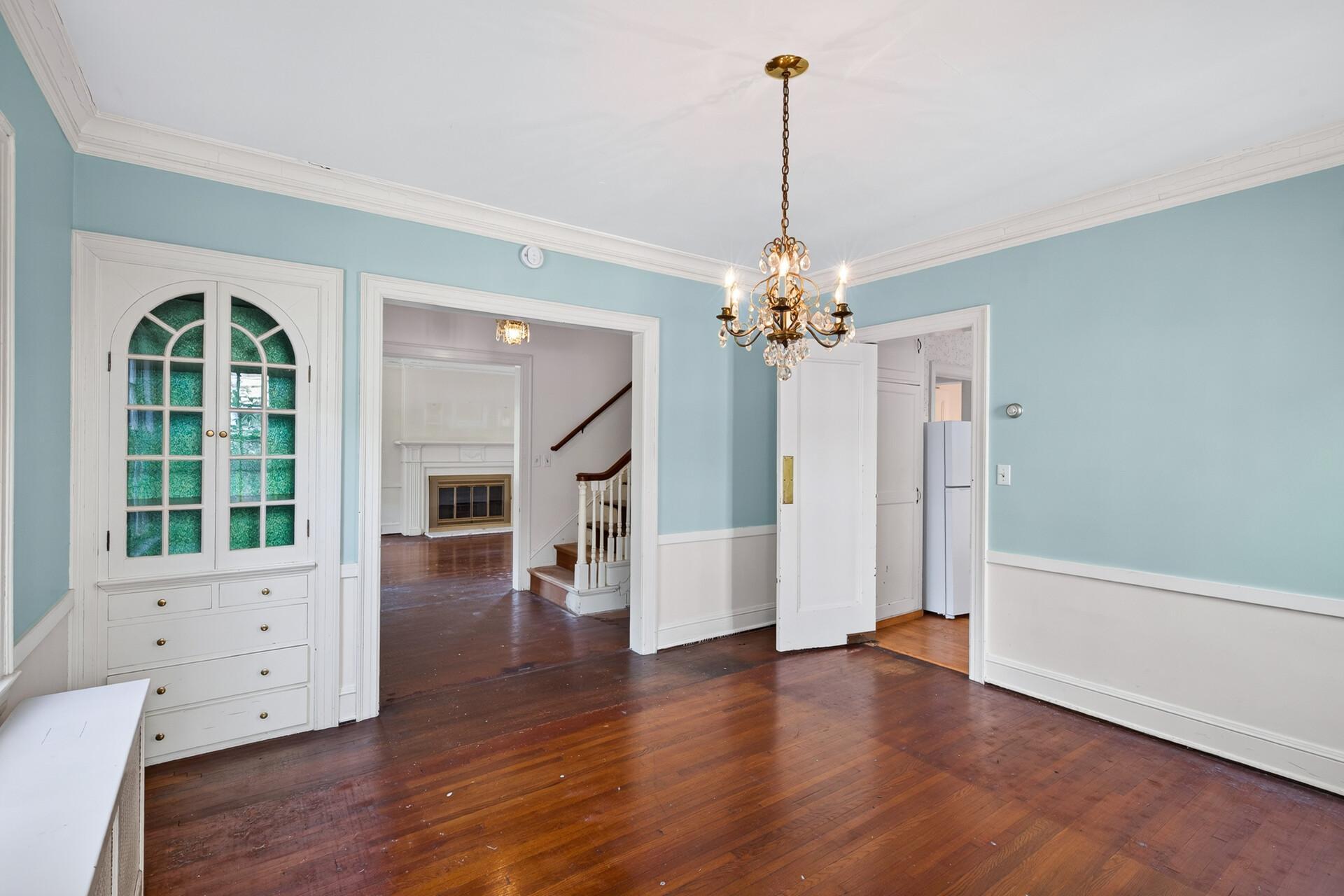 Built in dining room cabinet