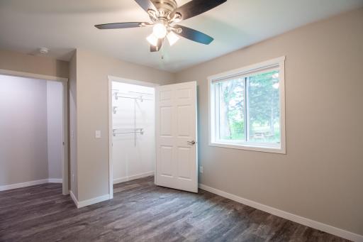 528 E St Charles Avenue, Fergus Falls, MN 56537