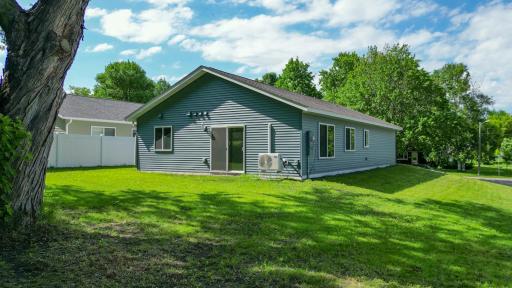 528 E St Charles Avenue, Fergus Falls, MN 56537