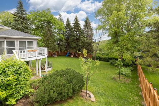 1119 Bluff Pass S, Chaska, MN 55318