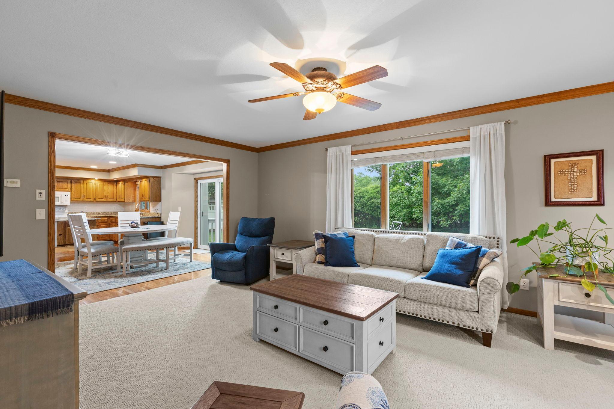 9-web-or-mls-2215 7th Ave S-34.jpg
