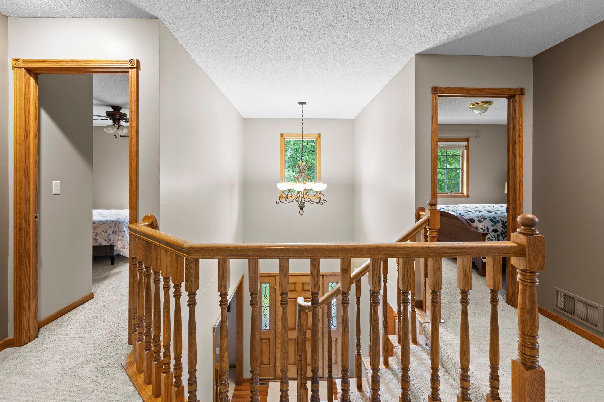 40-web-or-mls-2215 7th Ave S-299.jpg