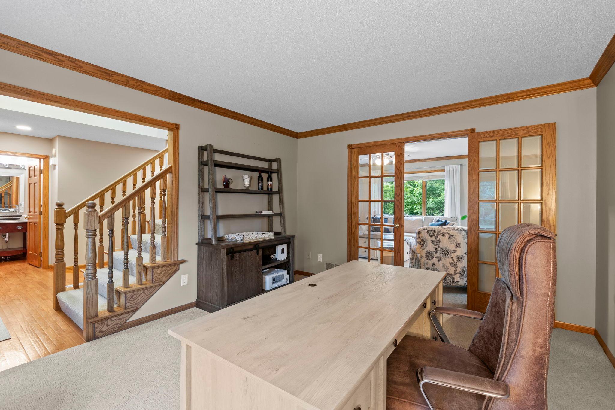 8-web-or-mls-2215 7th Ave S-24.jpg