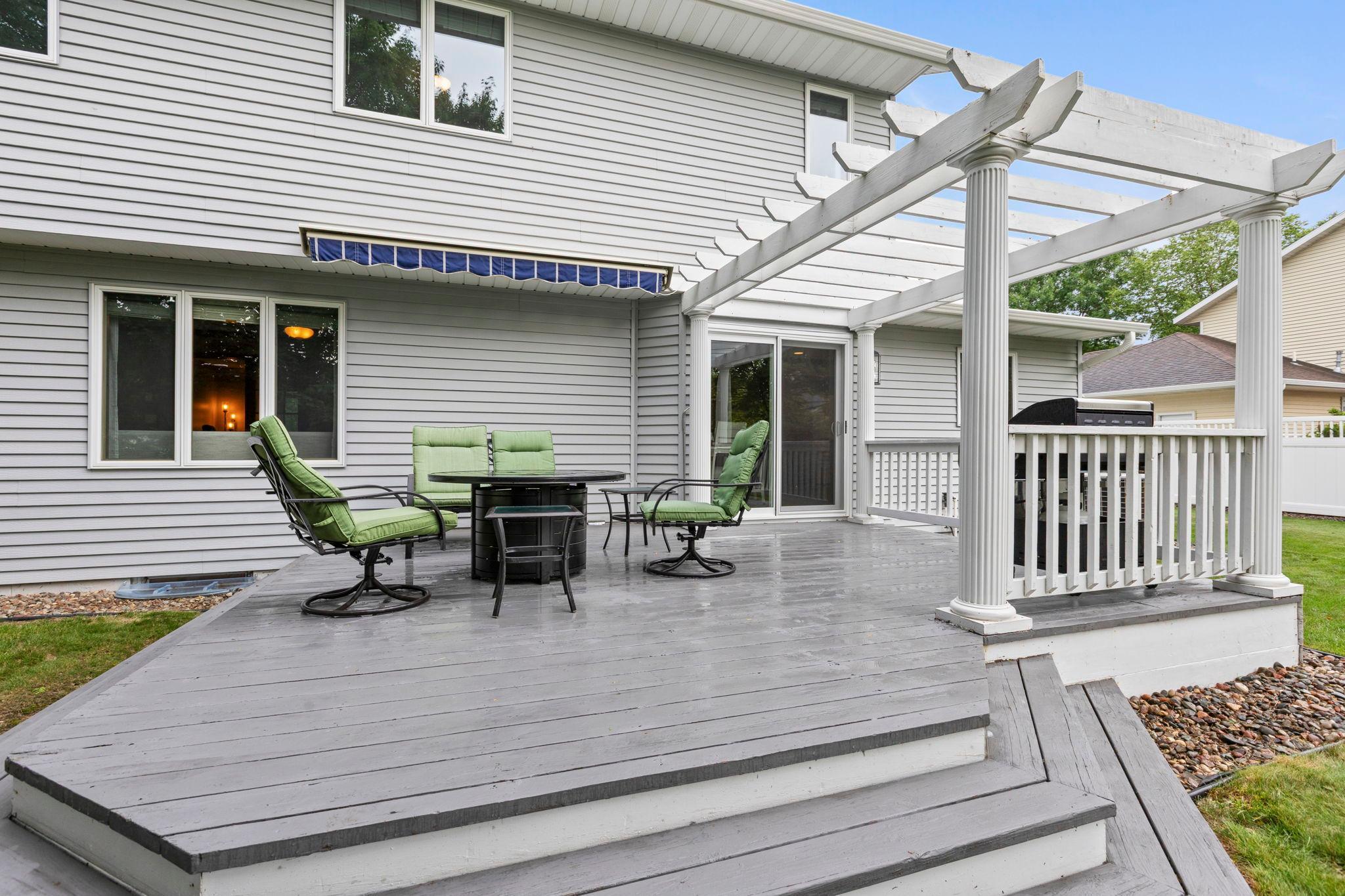 62-web-or-mls-2215 7th Ave S-156.jpg