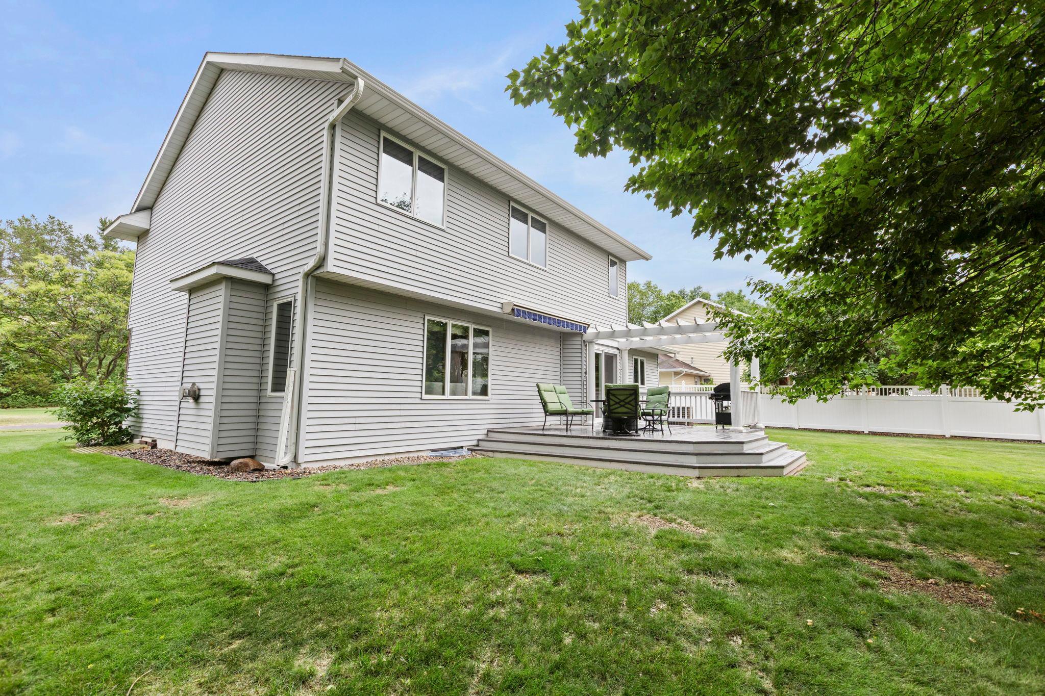 63-web-or-mls-2215 7th Ave S-161.jpg
