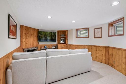 5316 Kellogg Avenue, Minneapolis, MN 55424