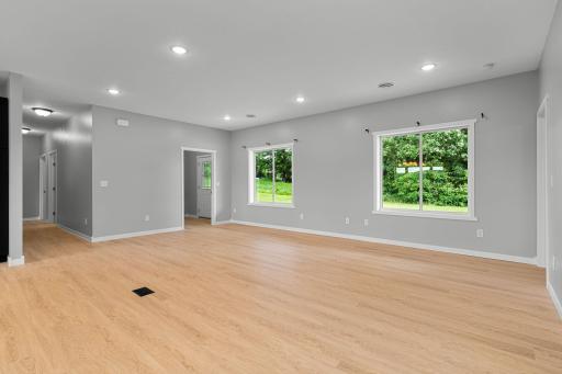 This home boost 9' ceilings throughout!