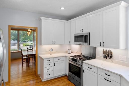 10548 Spyglass Drive, Eden Prairie, MN 55347