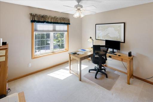 10548 Spyglass Drive, Eden Prairie, MN 55347