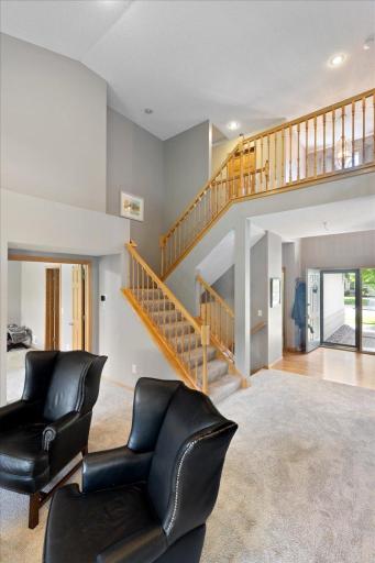 10548 Spyglass Drive, Eden Prairie, MN 55347