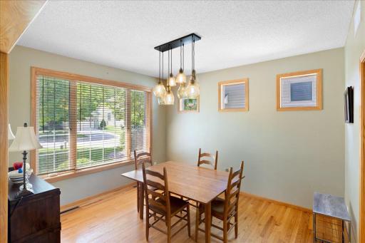 10548 Spyglass Drive, Eden Prairie, MN 55347