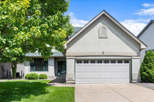 10548 Spyglass Drive, Eden Prairie, MN 55347