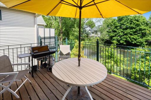 10548 Spyglass Drive, Eden Prairie, MN 55347