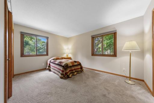 3404 Red Oak Circle N, Burnsville, MN 55337