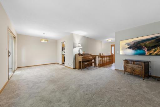 3404 Red Oak Circle N, Burnsville, MN 55337