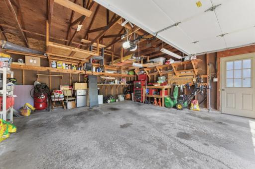 3404 Red Oak Circle N, Burnsville, MN 55337