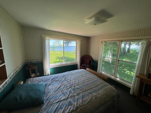 3037 Viewpoint Road, Isle, MN 56342