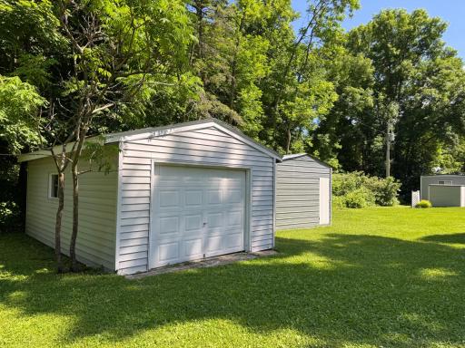 3037 Viewpoint Road, Isle, MN 56342