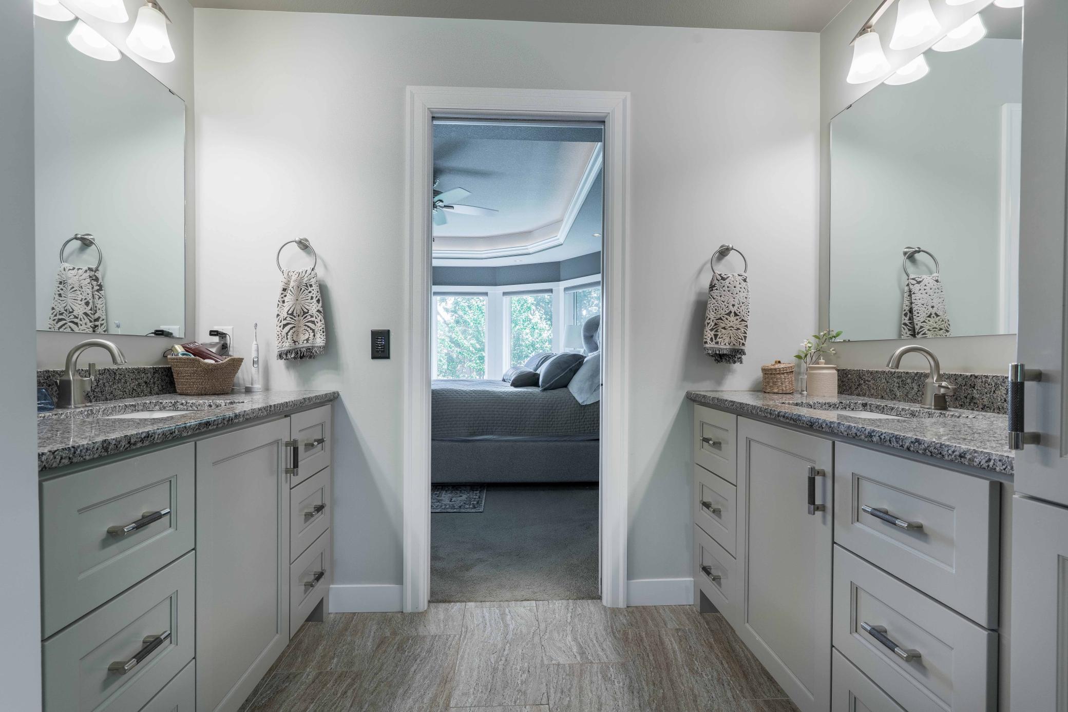 Dual Sink Areas