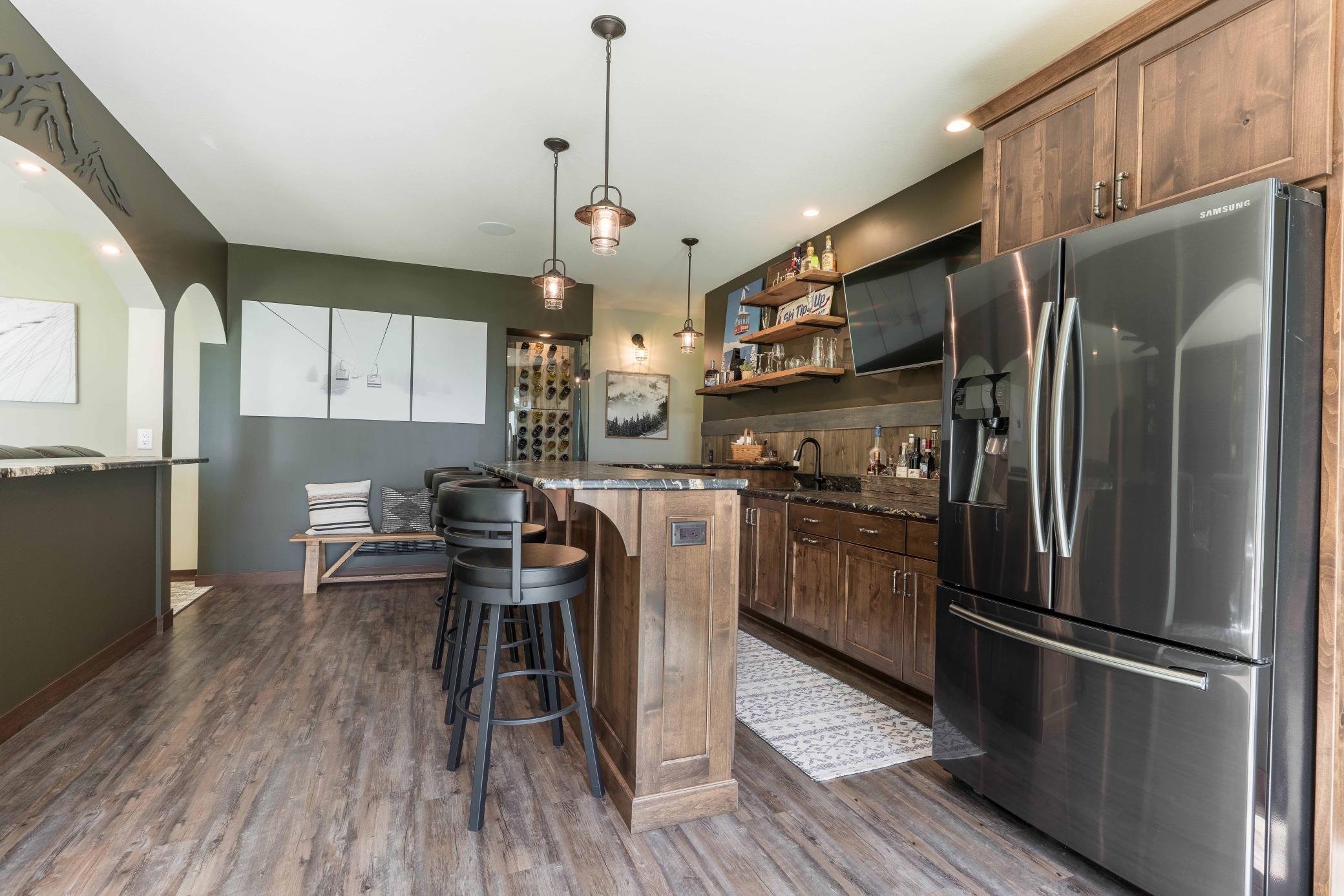 Lower Level Wet Bar