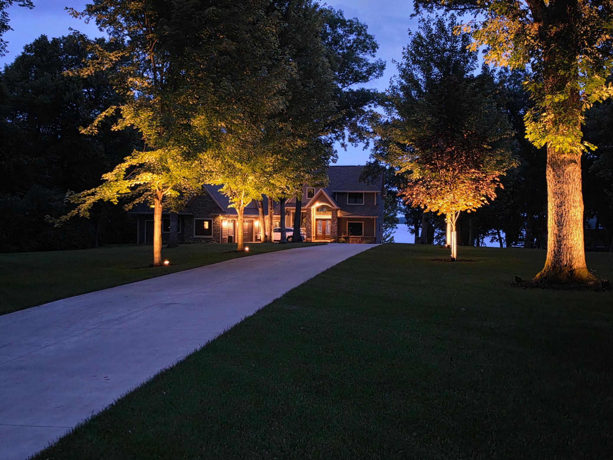 Beautiful Up-lighting Throughout