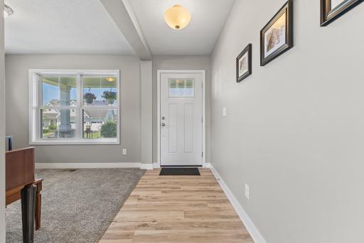 13924 Ashley Court, Rosemount, MN 55068