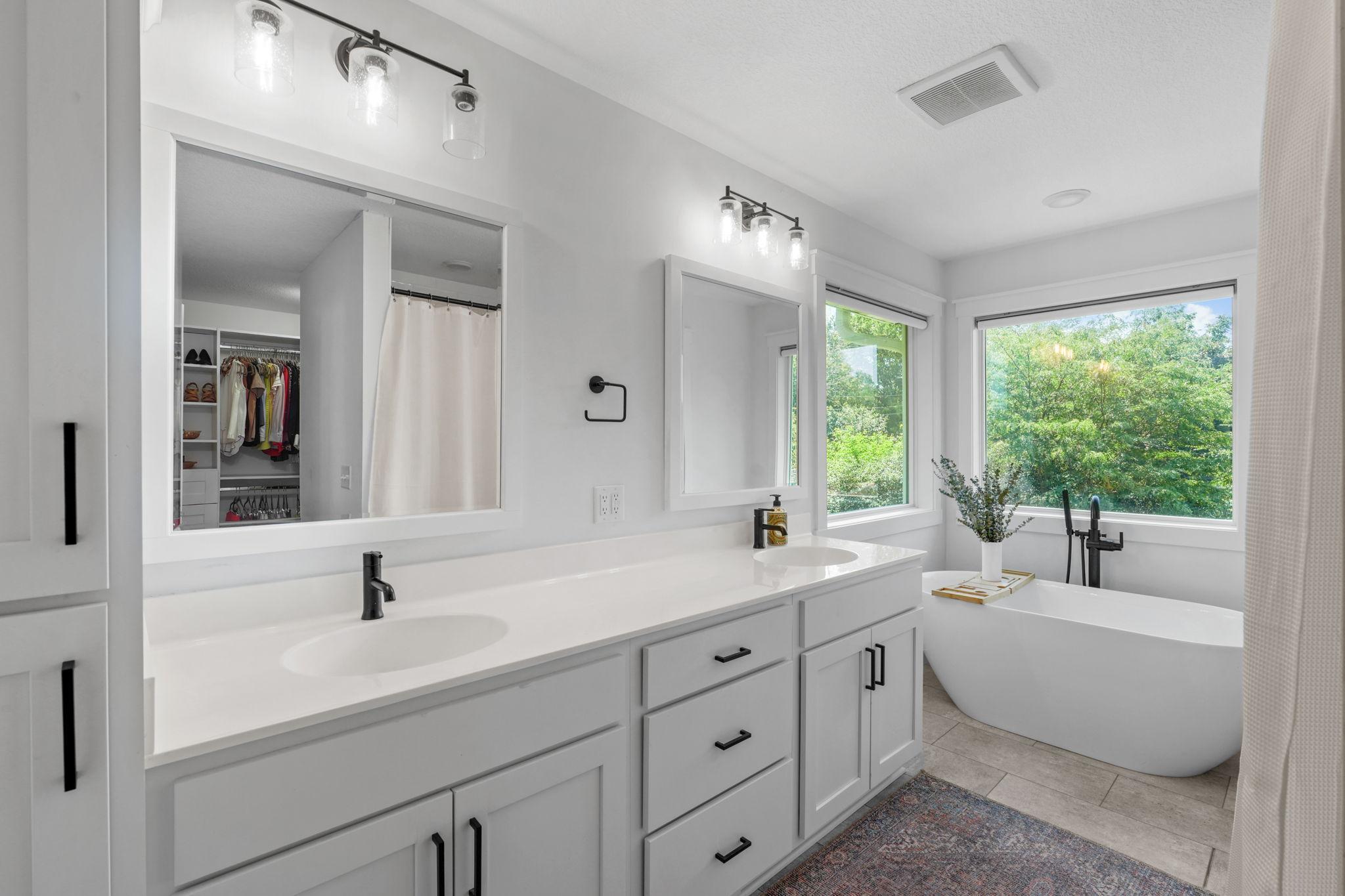 45-web-or-mls-15 Harrison Ave S-45.jpg