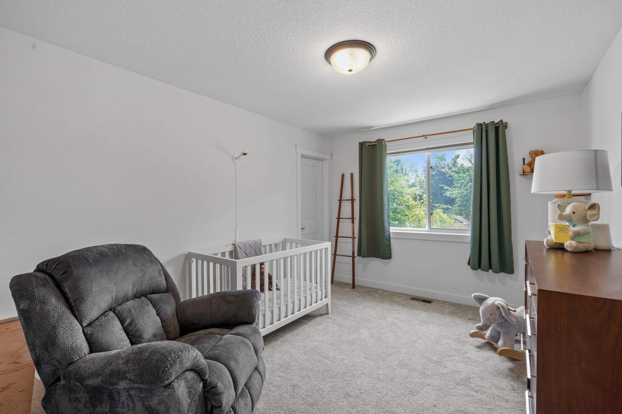 51-web-or-mls-15 Harrison Ave S-51.jpg