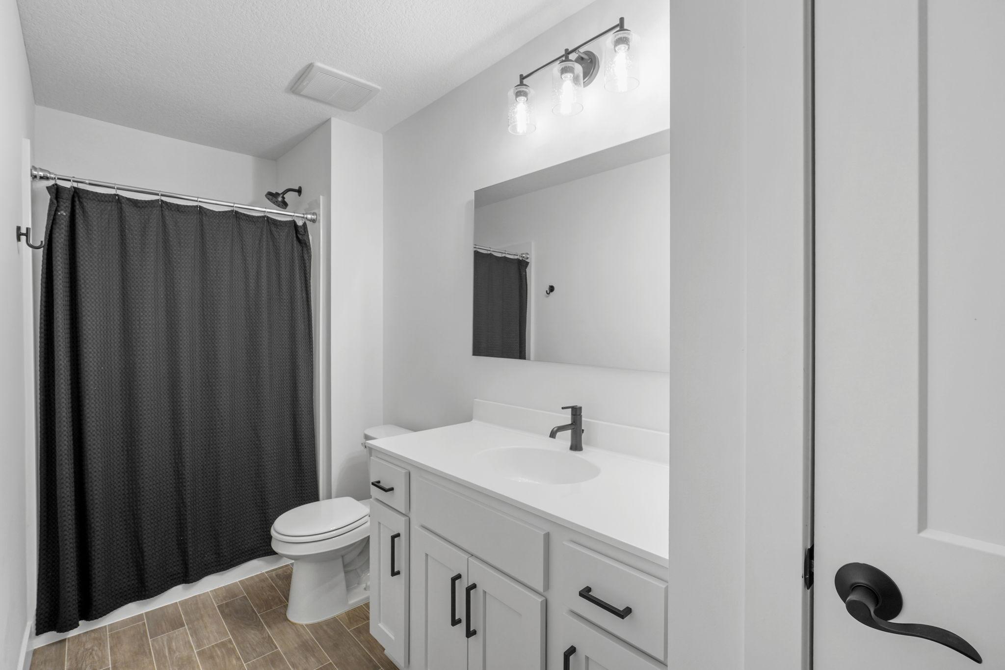 70-web-or-mls-15 Harrison Ave S-70.jpg