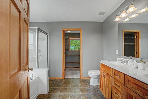 646 Tribute Parkway, River Falls, WI 54022