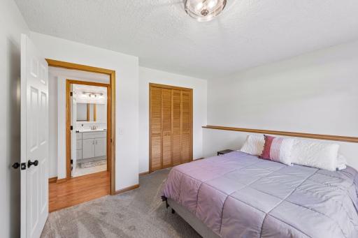 2229 Grimm Road, Chaska, MN 55318