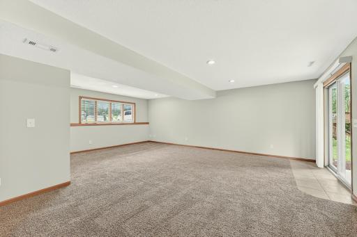 2605 Elmcroft Drive SW, Rochester, MN 55902