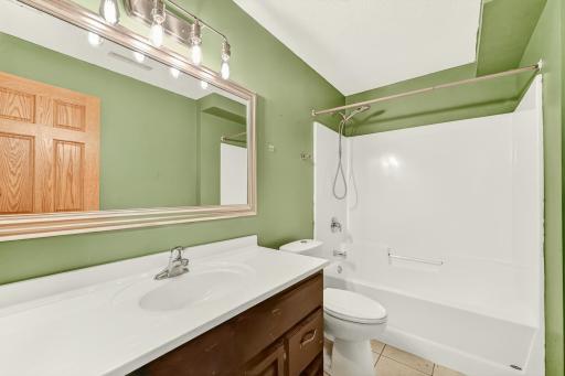 2605 Elmcroft Drive SW, Rochester, MN 55902