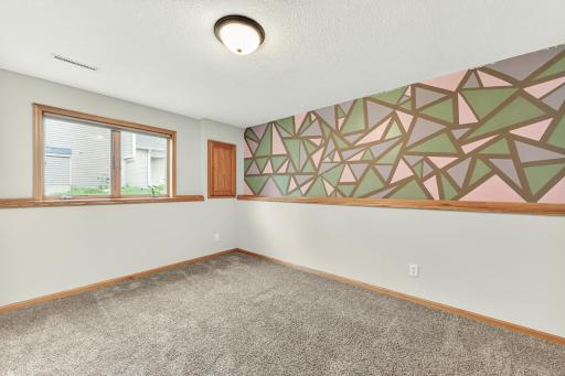 2605 Elmcroft Drive SW, Rochester, MN 55902
