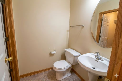 1591 Woodlynn Avenue, 2, Maplewood, MN 55109