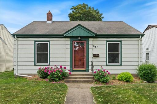 637 7th Avenue S, South Saint Paul, MN 55075