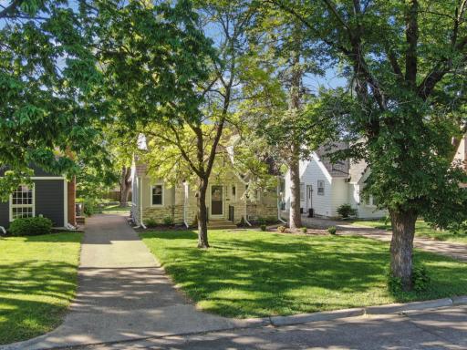 5100 W 40th Street, Minneapolis, MN 55416