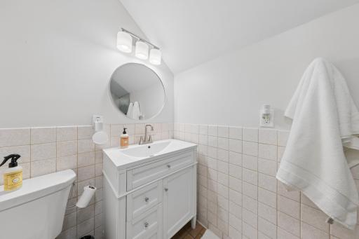 5100 W 40th Street, Minneapolis, MN 55416